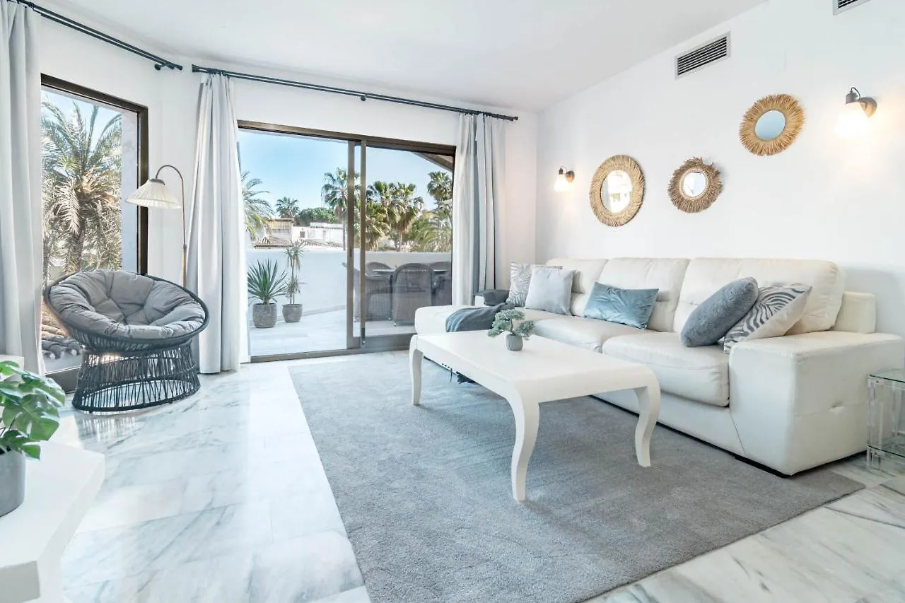 Gbh - Casa Golden Beach By Roomservices Marbella 0*,