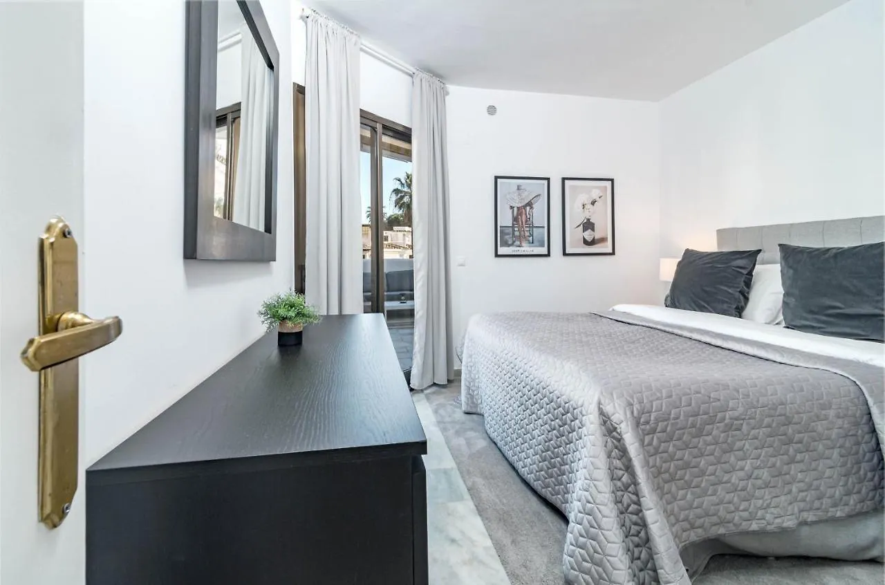 Apartment Gbh - Casa Golden Beach By Roomservices Marbella Spain