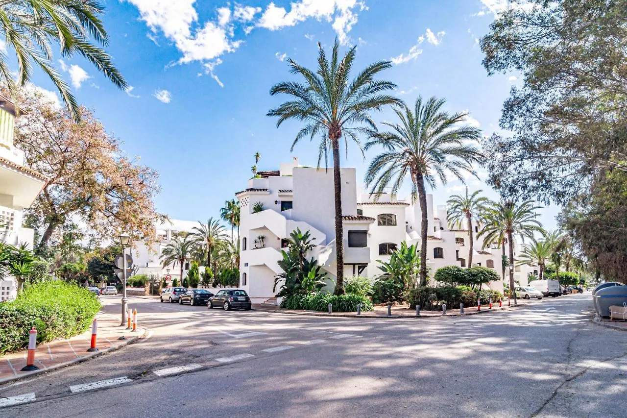 Gbh - Casa Golden Beach By Roomservices Marbella 0*,