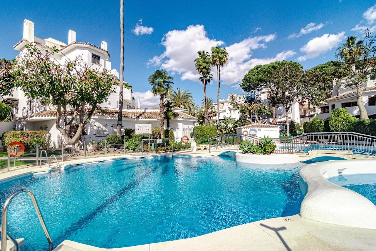 Gbh - Casa Golden Beach By Roomservices Marbella Apartamento